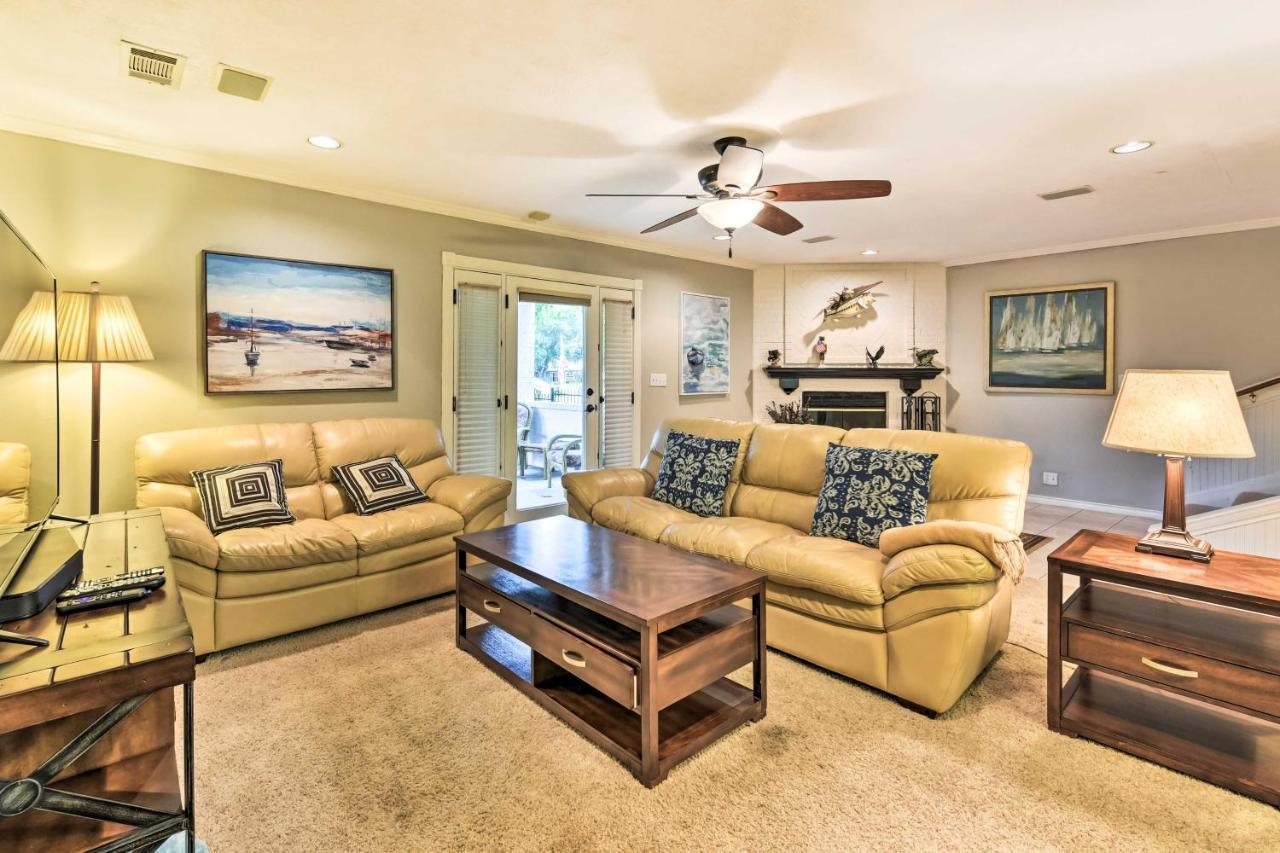 Quiet Lake Conroe Townhome With 2 Boat Slips! Willis Exterior photo
