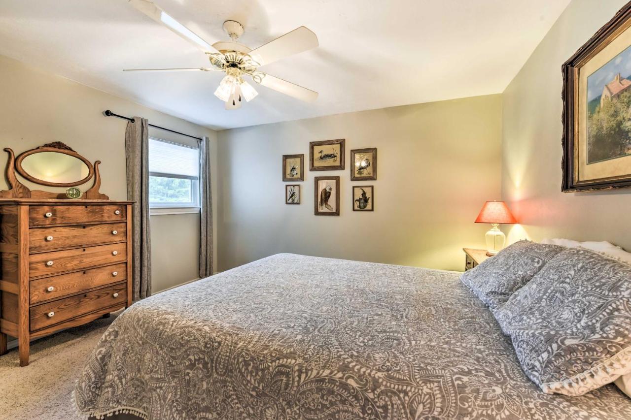 Quiet Lake Conroe Townhome With 2 Boat Slips! Willis Exterior photo